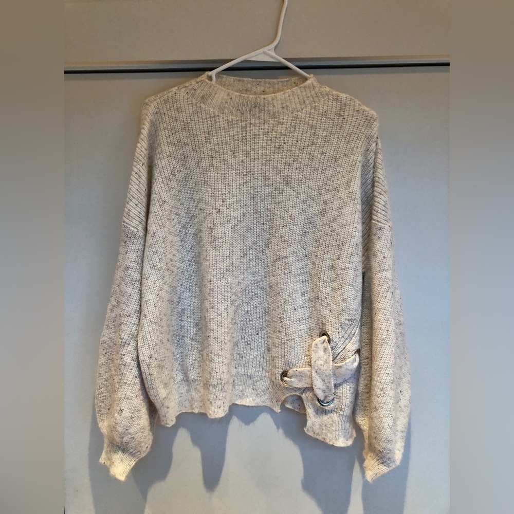 Women’s Sweater